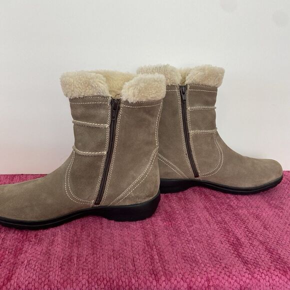 Clarks Bendables Suede Leather Faux Fur Ankle Boots Tan/Taupe Size 9.5 - Picture 5 of 10